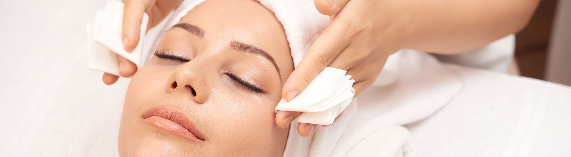 Maquillage, beauté des ongles et l'univers minceur, O'cil belle que douce